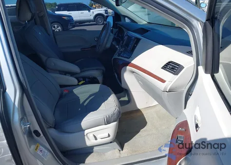 2014 Toyota Sienna Xle V6 8 Passenger from USA, damaged, VIN 5TDYK3DC2ES520899